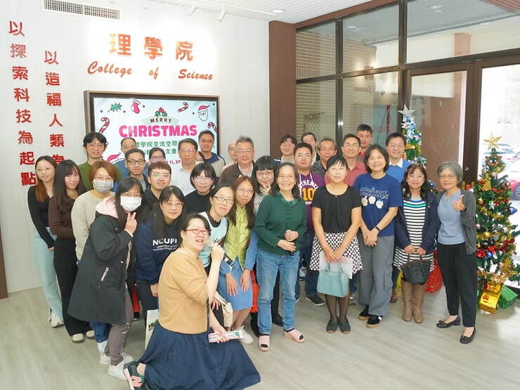 理學院EMI交流空間落成!聖誕報佳音同歡活動熱鬧登場